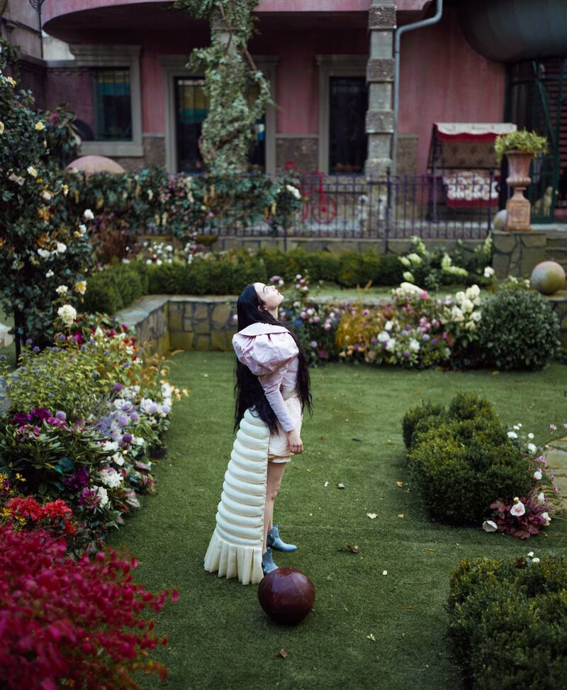 Emma Stone in POOR THINGS. Photo by Yorgos Lanthimos, Courtesy of Searchlight Pictures. © 2024 Searchlight Pictures All Rights Reserved.