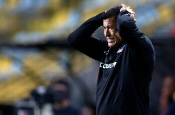 Colo Colo sufre un feroz portazo por delantero obsesión de Jorge Almirón