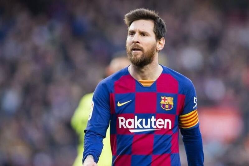 El FC Barcelona sigue haciendo todo lo posible por fichar a Messi (EFE)