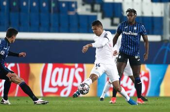 Con polémica incluida: Real Madrid dio el primer golpe ante Atalanta en la Champions League