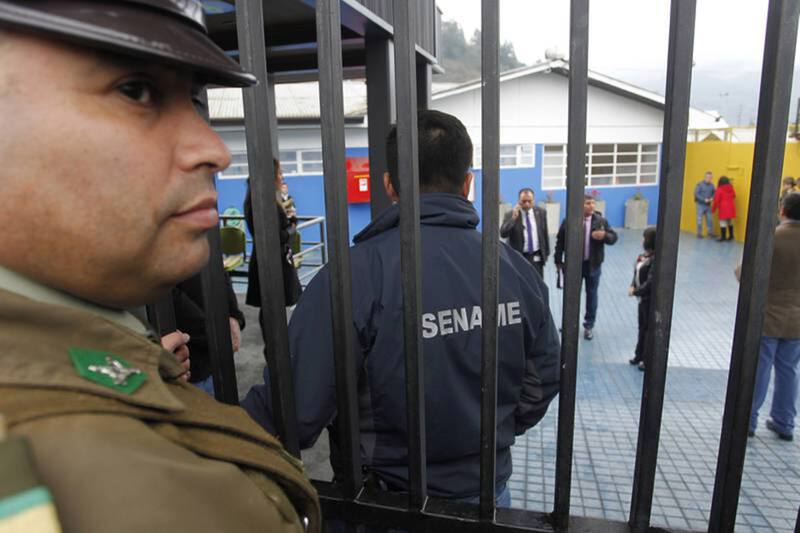 Conoce cómo postular a las ofertas de trabajo en el Sename. Créditos: ATON.