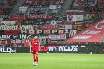 "El Príncipe dio un gran partido, no importa cuando leas esto": Tremendo elogio a Aránguiz
