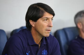 El calvario de Daniel Garnero para armar la defensa titular de la UC contra Ñublense