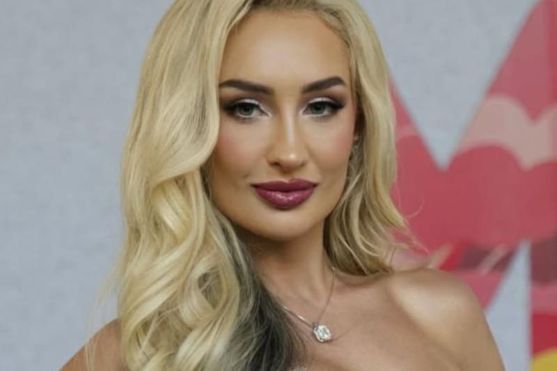 se lució en foto en bikini.