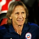 Mientras en Chile nadie lo quiere, este club decidió hacerle una estatua a Ricardo Gareca