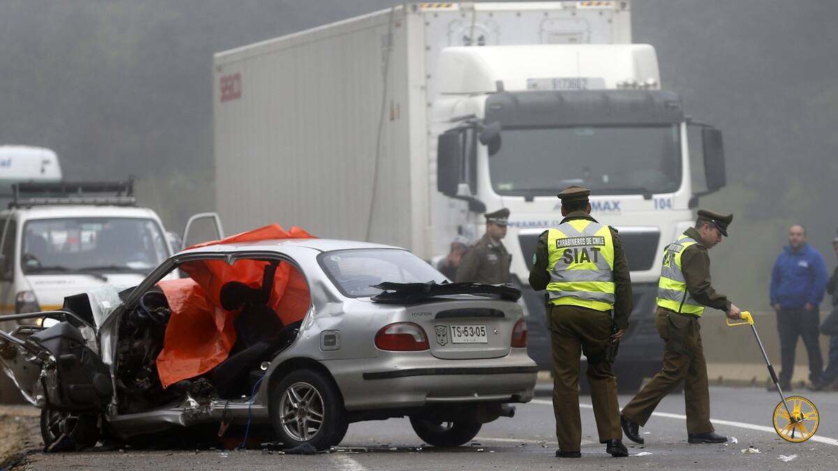 Fatal accidente de tránsito: Choque frontal deja a cuatro personas fallecidas y dos heridas en la Región de O'Higgins