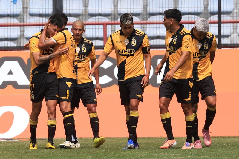 El campeón recibe hoy a Cobresal en el Francisco Sánchez Rumoroso. Foto: Agencia Aton.