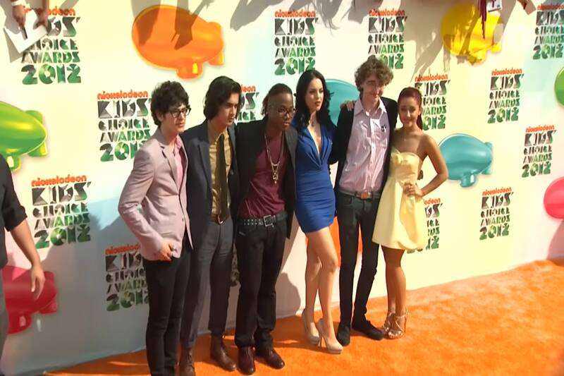 llega a Max este 17 de abril