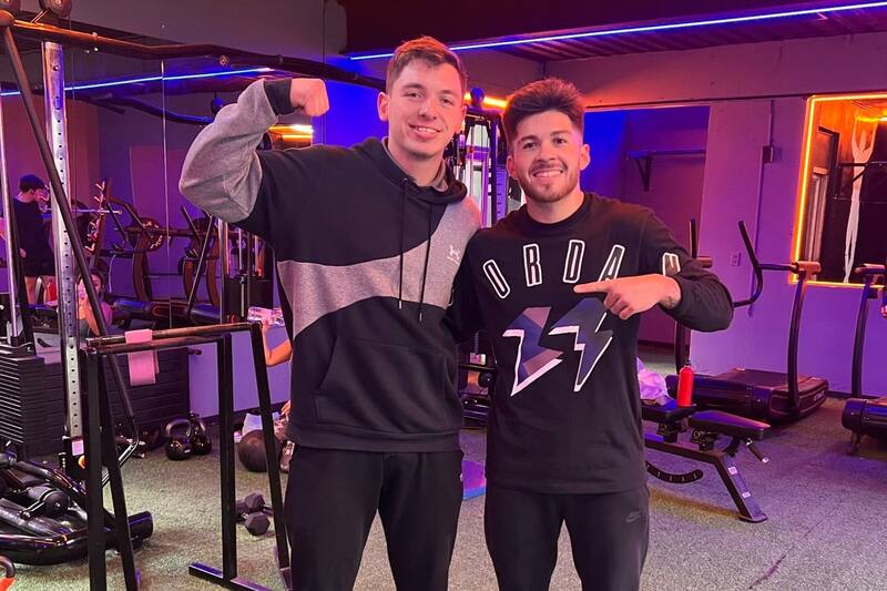 se preparó con el entrenador y profesor en Educación Física, Nicolas Ziegele.