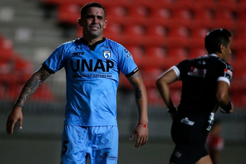 El delantero soñaba con jugar en Deportes Iquique por sobre alguno de los tres grandes. Foto: Aton.