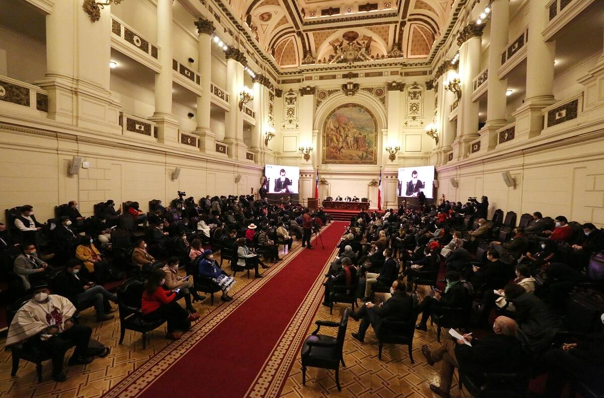Convención Constitucional: elecciones de vicepresidentes y protocolo sanitario marcarán sesión de este martes