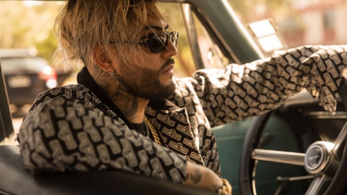 El Calle Latina viste con ritmo urbano al clásico "Resistiré"