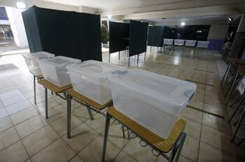 Detienen a mujer por cohecho en Pozo Almonte: ofrecía $10 mil por voto