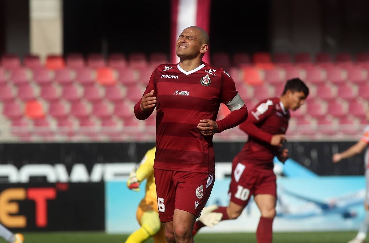 "Respeten mi decisión": Humberto Suazo aclaró los rumores sobre su futuro en el fútbol