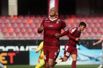 "Respeten mi decisión": Humberto Suazo aclaró los rumores sobre su futuro en el fútbol