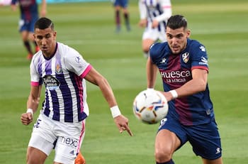 Real Valladolid no pudo derrotar al Huesca, con Fabián Orellana en la banca