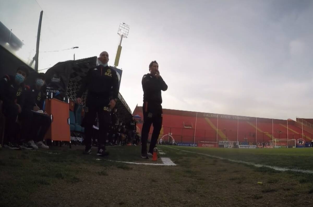 Video| La airada reacción de la banca de Unión Española en el penal no cobrado ante Colo Colo