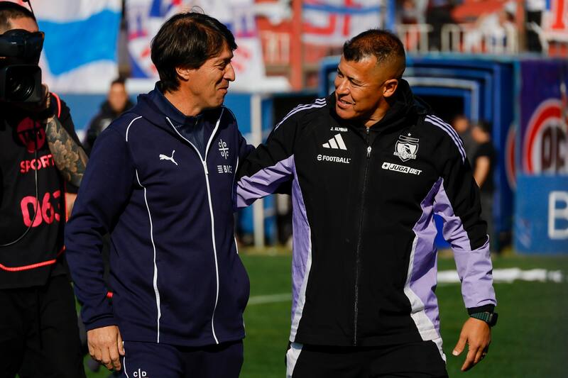 El DT de Universidad Católica sumó un dolor de cabeza para enfrentar a Colo Colo. Créditos: ATON.