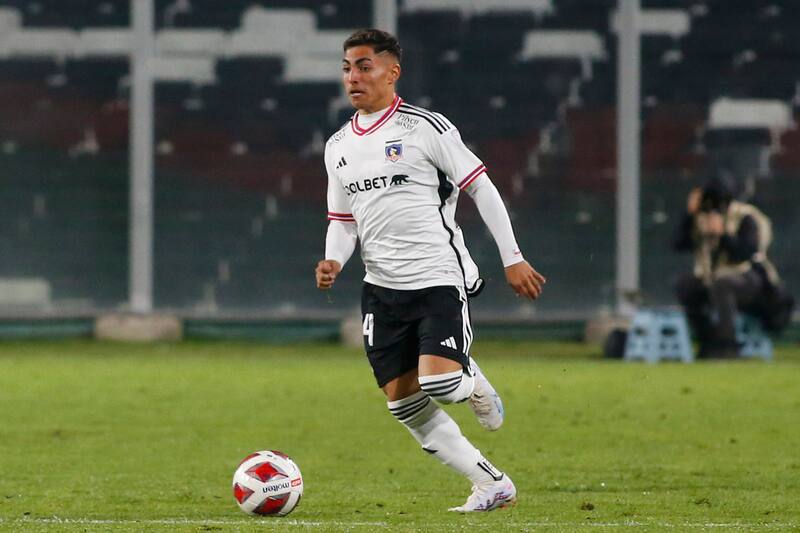 El regreso de Jordhy Thompson generó polémica en Colo Colo. Crédito: Agencia Aton.