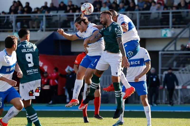 Universidad Católica en el partido de ida ante Santiago Wanderers por Copa Chile. Aton.