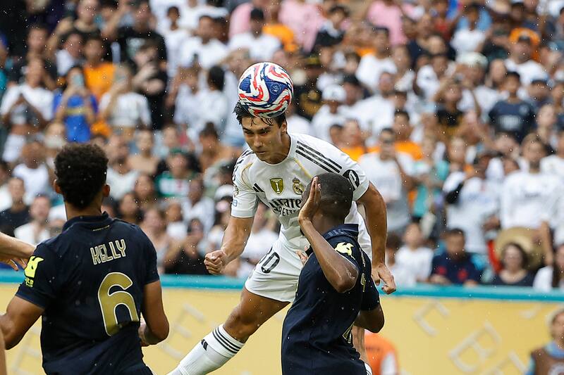 El Getafe acusa que tienen acuerdo por el delantero.