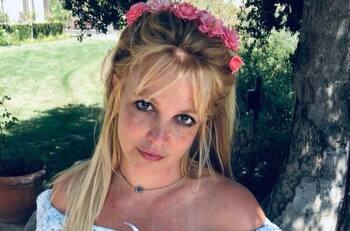 Con atrevida foto: Britney Spears celebró en Playa del Carmen un año de su libertad