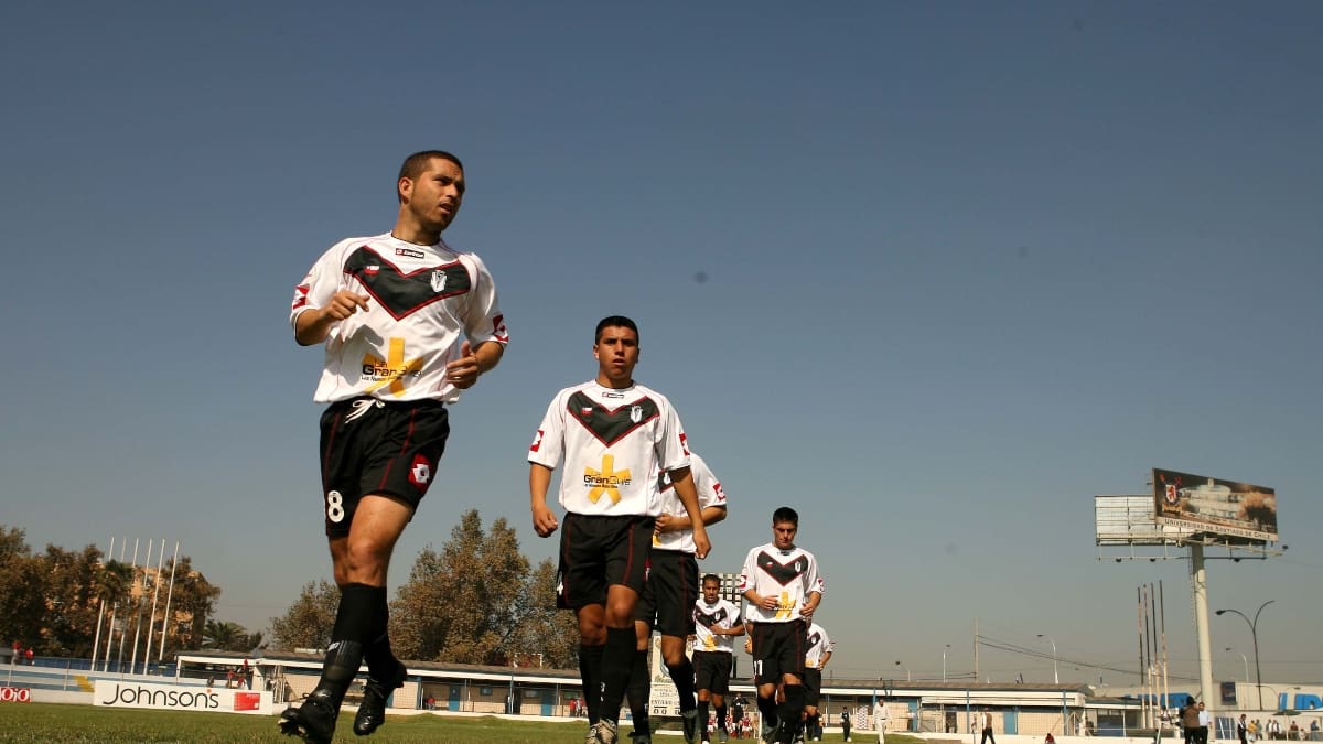 FOTOS | Olvidado estadio del fútbol chileno fue remodelado y ahora luce totalmente diferente