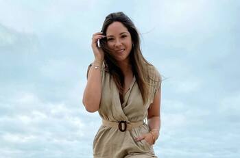 "Despertando en el paraíso": Así fue el piscinazo de Kel Calderón en la paradisiaca ciudad de Tulum, México
