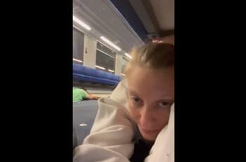 VIDEO | Mujer muestra cómo logró sobrevivir a masivo ataque a Israel mientras viajaba en tren