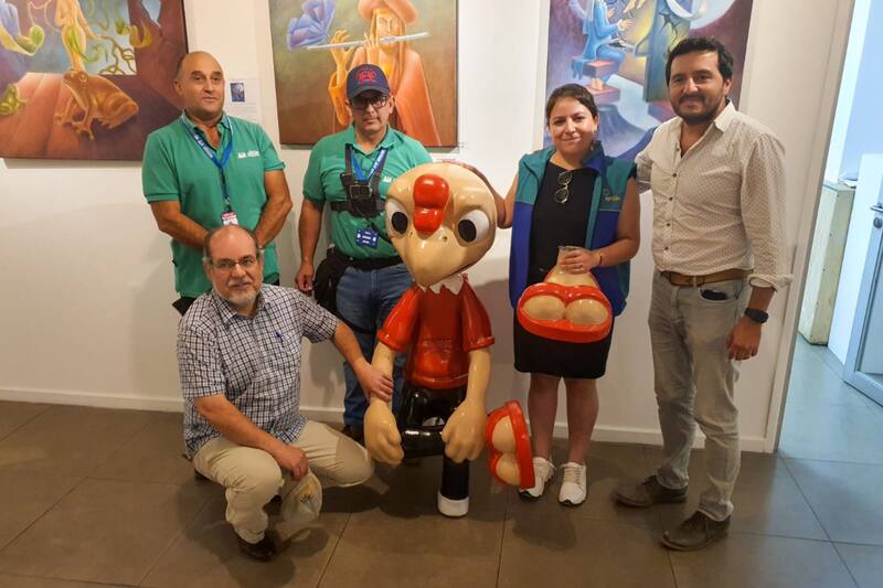 Encuentran la figura de Condorito robada. Créditos: @Muni_Concepcion