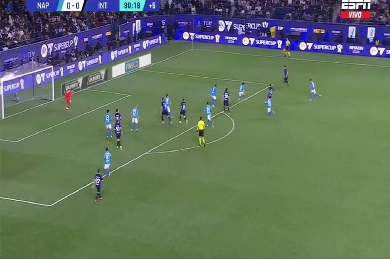 Fue clave en la victoria del Inter de Milán en la Supercopa de Italia