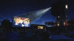 Cine Bajo las Estrellas: Un panorama gratuito en la Región Metropolitana que no te puedes perder