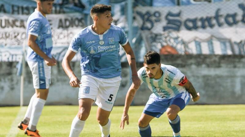 Deportes Limache cerró a nuevo refuerzo con el fichaje del volante argentino Francisco Romero