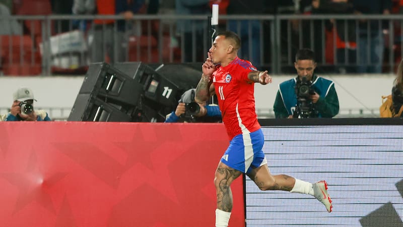 VIDEO | ¡No lo podían creer! Así relató la TV de Brasil el gol de Eduardo Vargas para La Roja