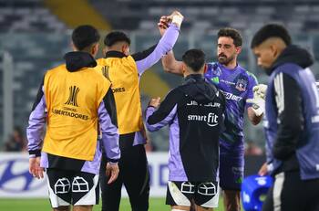 Revelan que Colo Colo rechazó minúscula oferta de un club argentino por Fernando de Paul