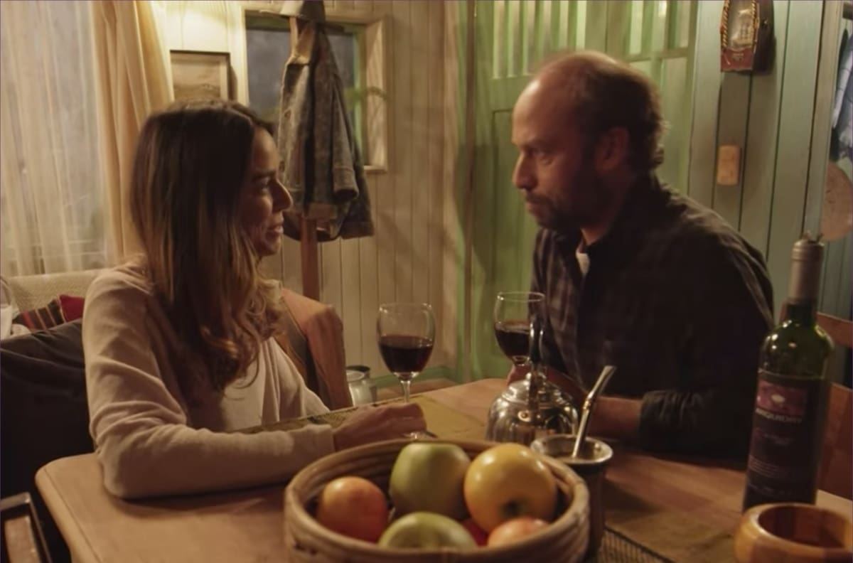 "Usted me produce mucha admiración": Manolo y Sofía protagonizaron romántico beso en "La Ley de Baltazar"