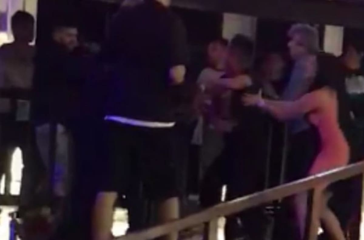 Peruano Christian Cueva protagoniza pelea en bar brasileño