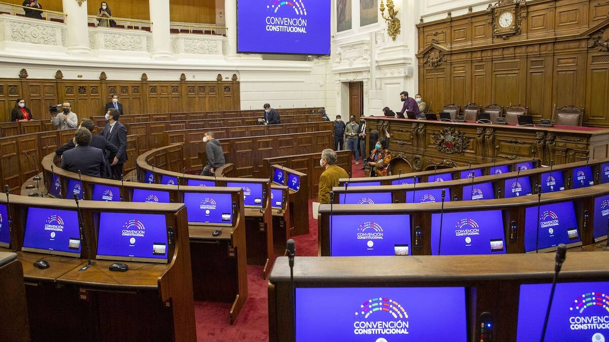 Aumentan casos Covid-19 en la Convención Constitucional: al menos cuatro constituyentes afectados
