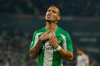 Antony le responde a Manuel Pellegrini con un golazo y el Betis vuelve a ganar por Europa League