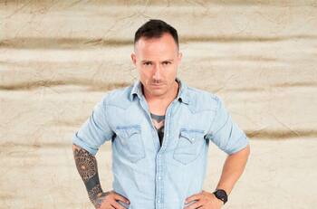 Exparticipantes de realitys apuestan por Gonzalo Egas en “Ganar o Servir”