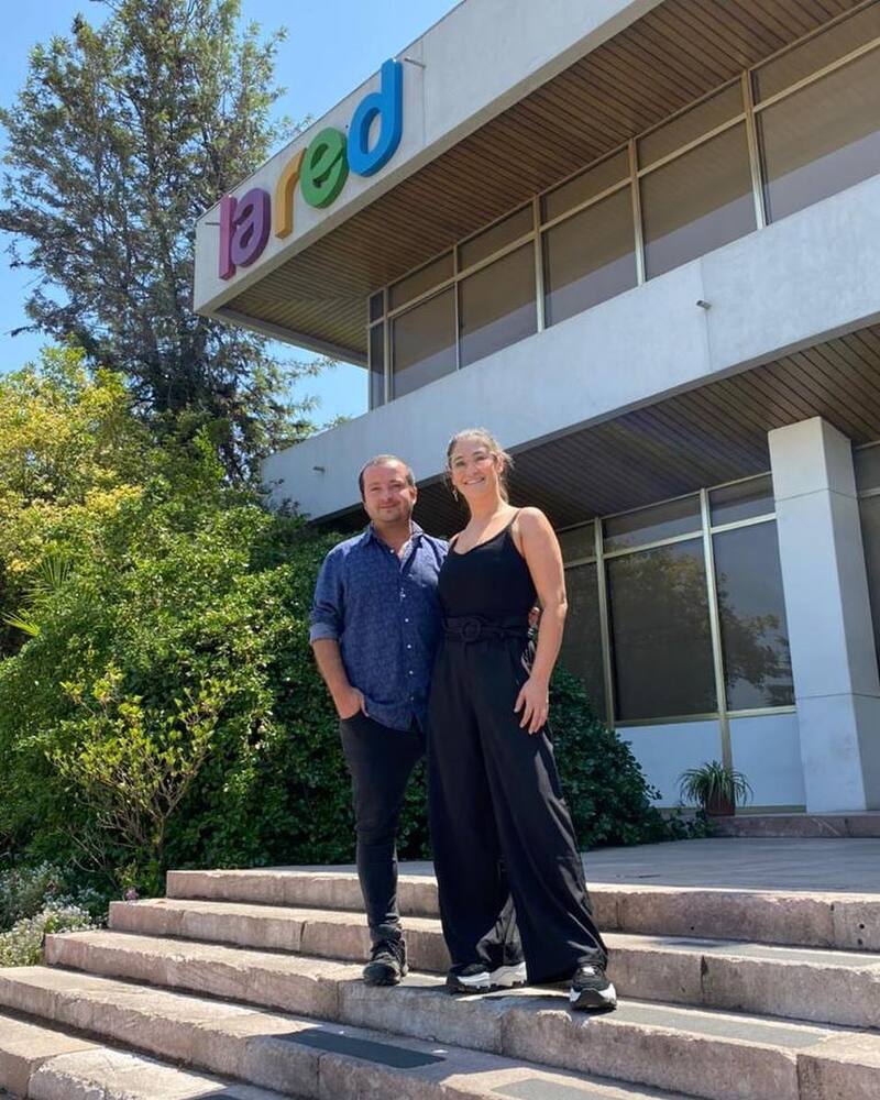 Toto Acuña habló de las críticas que le llegan a Belén Mora.