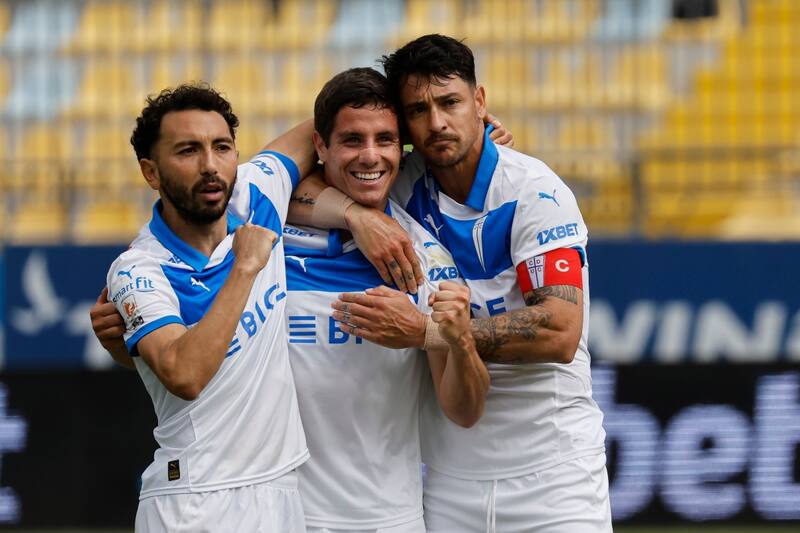 . Los Cruzados aplastaron a Everton en Sausalito. Foto: Agencia Aton.