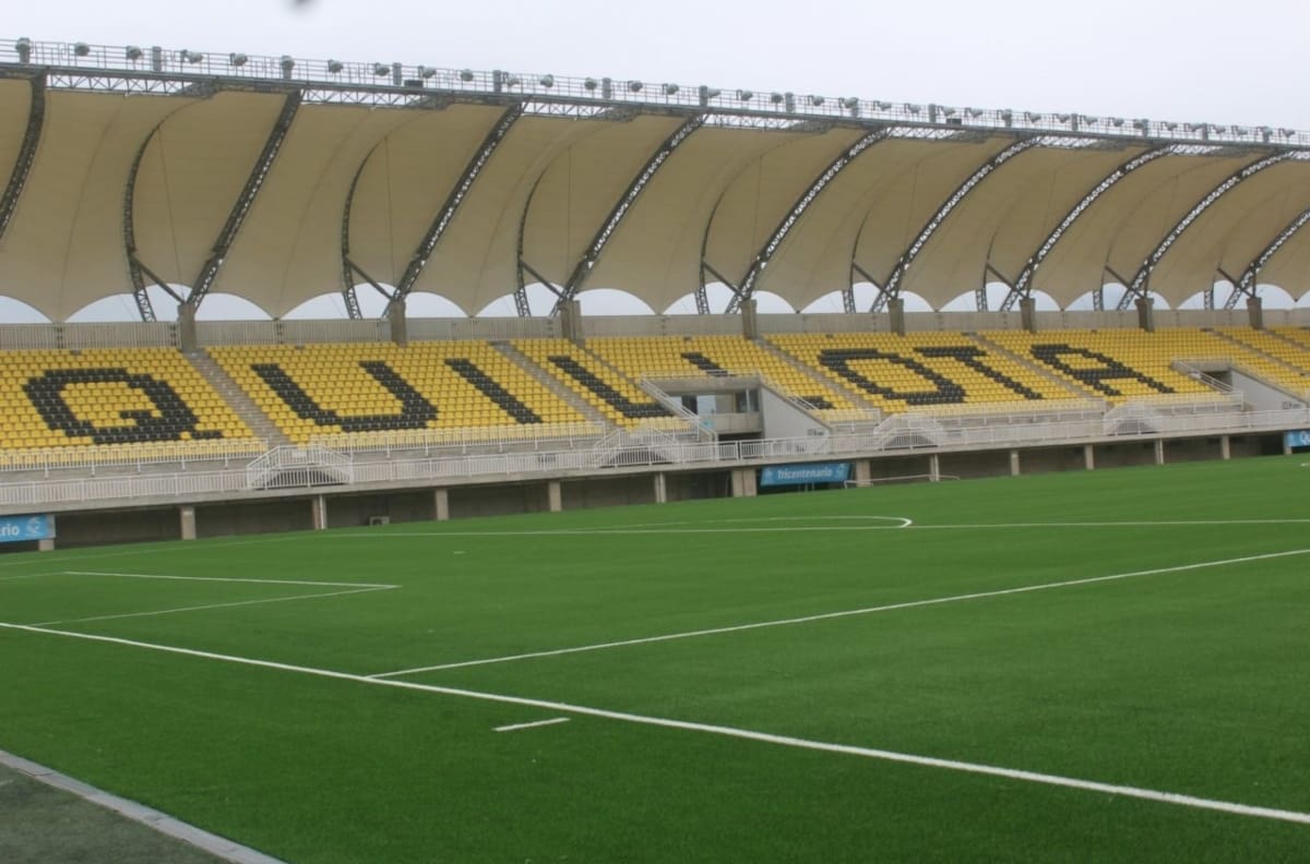 ¿Quiénes son y cómo se originaron los nombres que figuran en los estadios del fútbol chileno?
