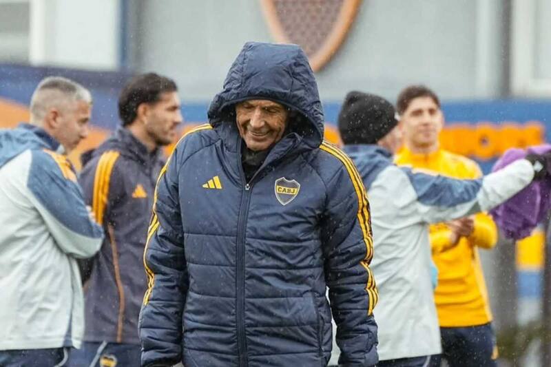 Miguel Ángel Russo tuvo que ser internado esta jornada en Buenos Aires y pasará la noche hospitalizado.