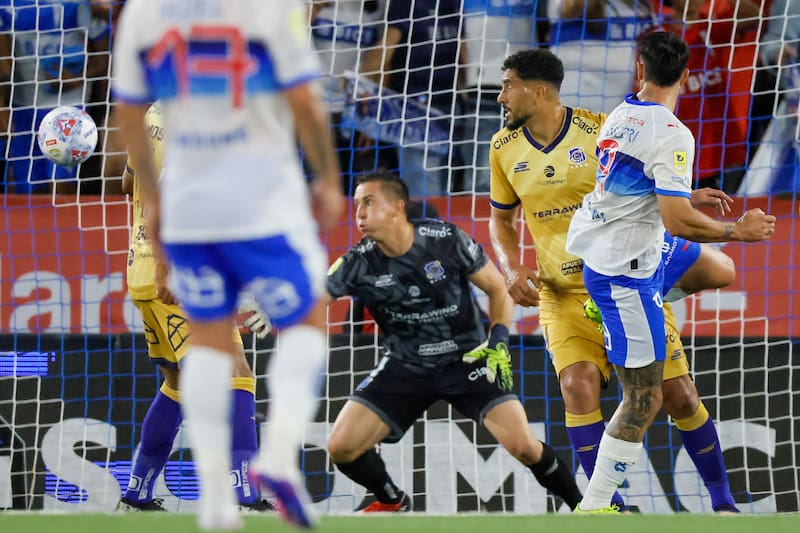 Cruzados y Ruleteros por el Campeonato Nacional. Foto: Agencia Aton.