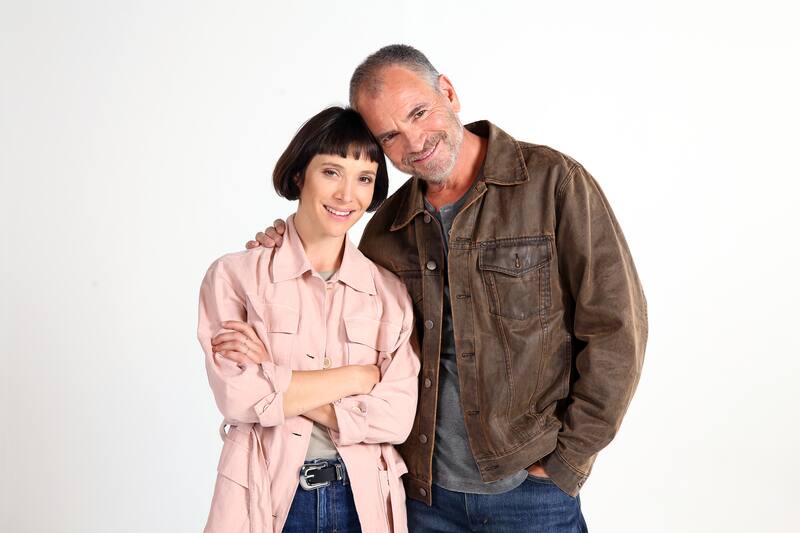 Álvaro Rudolphy y Daniela Ramírez protagonizan "Secretos de Familia"