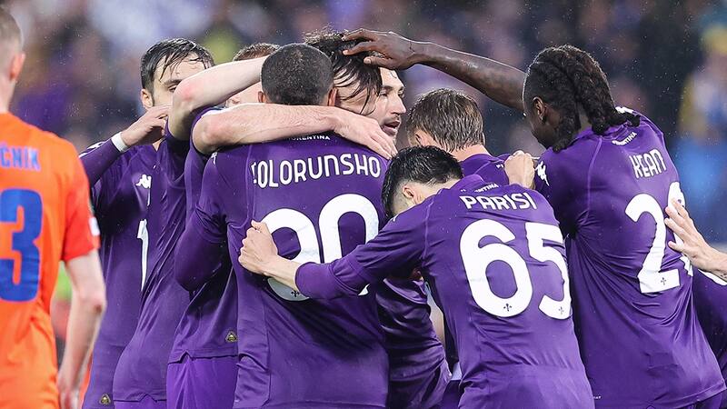 La Viola sufrió la reprogramación del duelo contra el Cagliari y el nuevo calendario podría repercutir en duelo de semifinales contra Real Betis de Manuel Pellegrini. Foto: ACF Fiorentina.