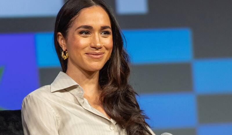 habría impuesto estricta condición para volver a Inglaterra.