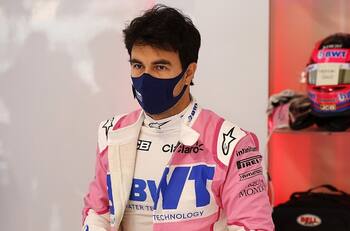 Sergio Pérez espera resultados de su test de Covid-19 para competir en la Fórmula 1
