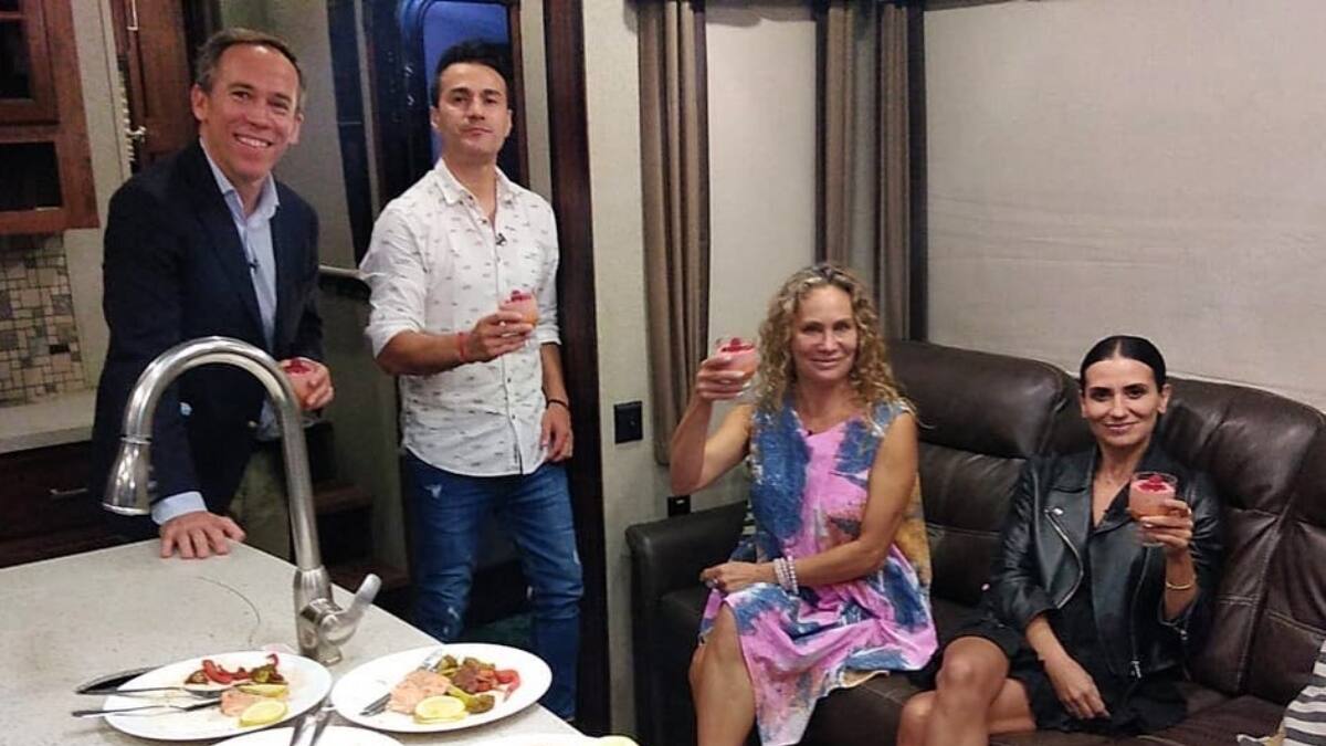 "Solo comíamos te y pan": Christián Henríquez, Ruperto, recordó dura infancia en "La Divina Comida"